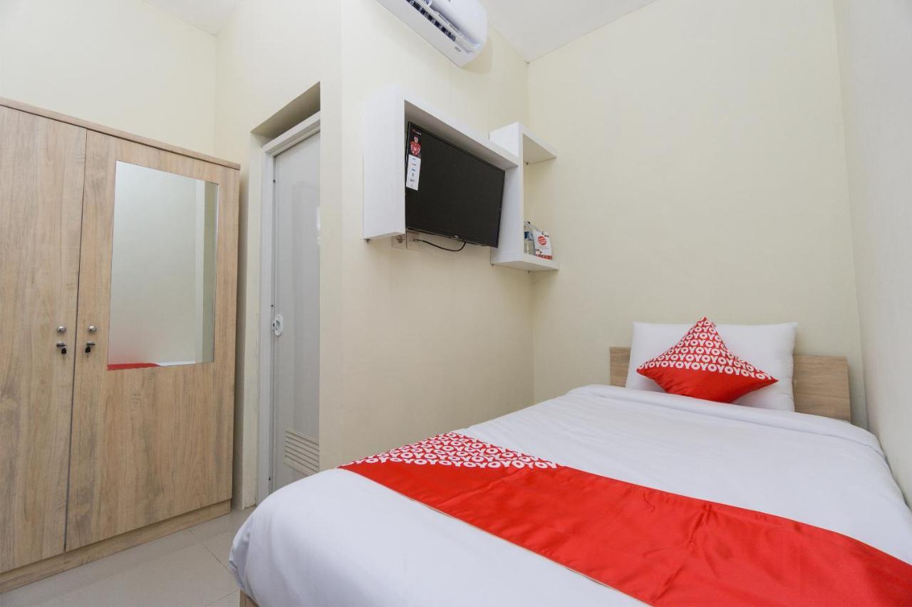 Oyo 1542 Yessy Mansion Ξενοδοχείο Ngabean Εξωτερικό φωτογραφία